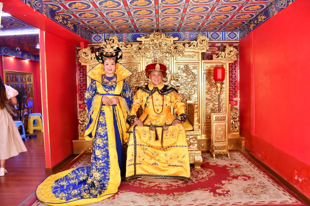 我们穿越回古代啦～👑